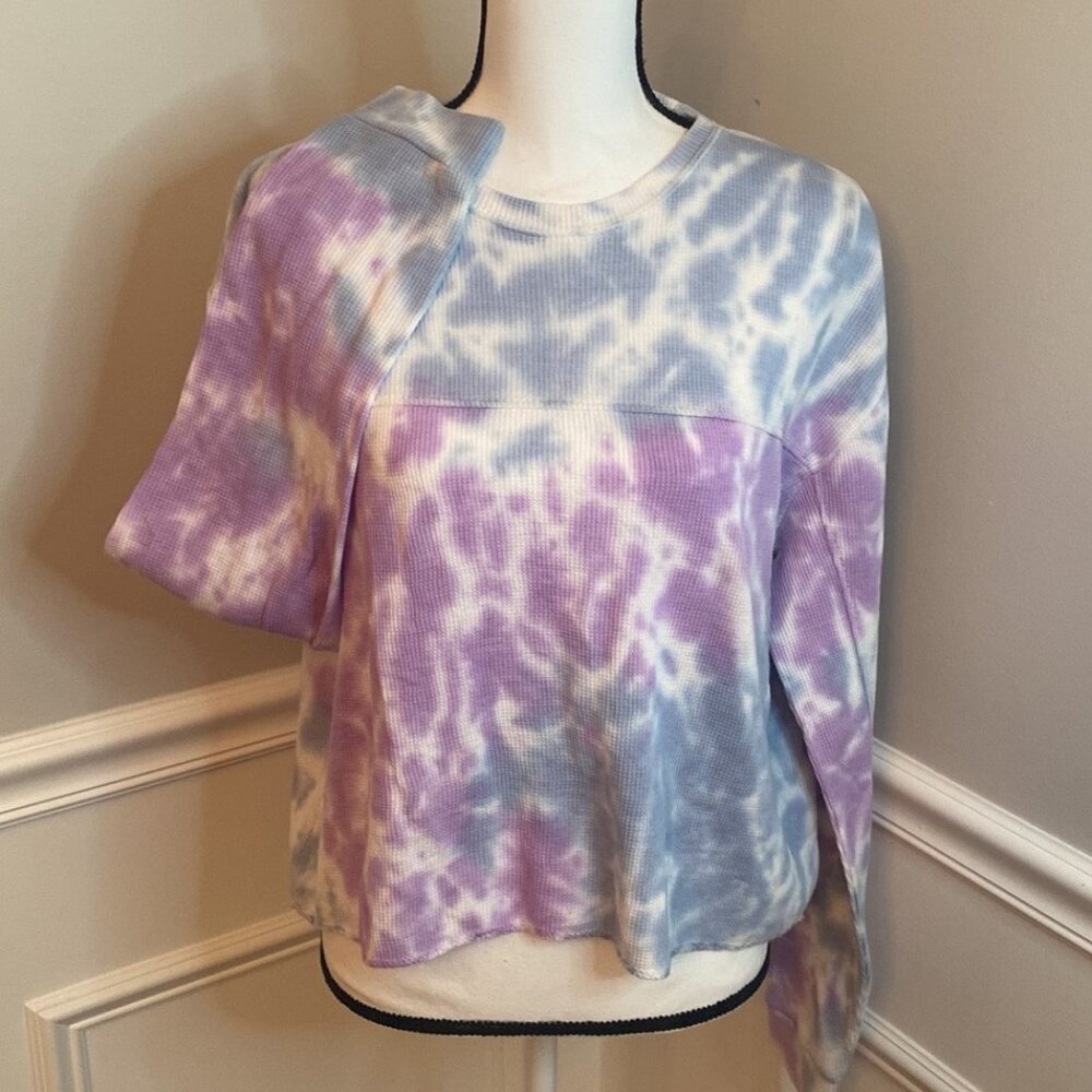 Tie Dye Crop Top Ribbed size Medium oversized Long Sleeve tee